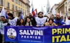 Italie : démonstration de force de l'extrême droite et des antifascistes