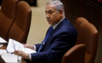 Israël: le gouvernement de Netanyahu échappe à la chute