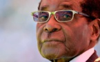 Zimbabwe: Mugabe ignore une convocation du Parlement, audition reportée à lundi