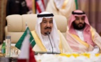Pétrole: le roi d'Arabie saoudite d'accord pour augmenter la production (Trump)