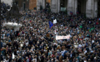 Des milliers de manifestants contre les dégradations à Rome