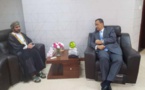 Le ministre des Affaires étrangères reçoit le chargé d’affaires de l’ambassade du Sultanat d’Oman