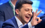 Ukraine: le triomphe du comédien Zelensky ouvre une période d'incertitudes