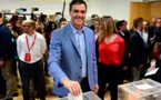 Espagne: Sanchez remporte les élections marquées par l'émergence de l'extrême droite