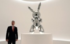 Un lapin de Jeff Koons vendu 91,1 millions de dollars, record pour un artiste vivant