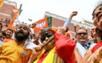 Législatives en Inde: les nationalistes hindous de Modi mènent largement la course