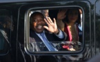 Gabon: Bongo sort du silence et se pose en maître du jeu politique