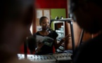 Dans un township sud-africain, des jeunes et une radio contre la criminalité
