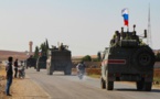 Les forces russes à la frontière syro-turque, les Kurdes se replient