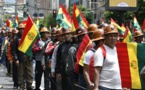 Morales réélu en Bolivie: démonstration de force des deux camps, plus de 30 blessés