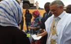 Adrar : Distribution des produits alimentaires à des populations de Chinguetti