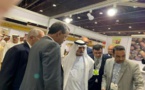 Le ministre de la Tolérance des Émirats arabes unis visite le pavillon mauritanien à la foire internationale des dattes
