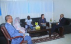 Le ministre des Pêches s’entretient avec la représentante de la FAO en Mauritanie Le ministre des Pêches s’entretient avec la représentante de la FAO en Mauritanie