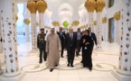 Le Président de la République visite la Grande Mosquée Cheikh Zayed à Abu Dhabi