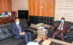 Le ministre de l'Intérieur s'entretient avec l'ambassadeur du Maroc