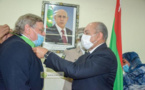 Le ministre de la justice, ministre des affaires étrangères par intérim décore l’ambassadeur russe en Mauritanie