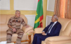 Le ministre de la Défense nationale reçoit le commandant de la force barkane