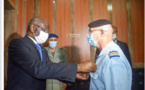 Décoration du conseiller du délégué général de la sécurité civile à l'occasion de la fin de sa mission en Mauritanie