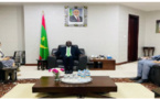 Le ministre des Affaires étrangères s’entretient avec le chargé d’affaires à l’ambassade de France