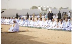 Le Président de la République effectue la prière de l’Aïd al-Fitr à la Mosquée Ibn Abass