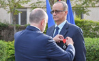 Ismaïl Ould Cheikh Ahmed décoré de la Légion d’honneur à l’Ambassade de France
