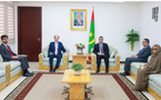 Le Premier ministre reçoit l’ambassadeur d’Espagne en Mauritanie