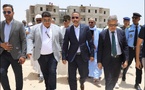 Nouadhibou : Le Délégué Général de « TAAZOUR » visite l’usine de dessalement d’eau de mer et le projet de logement social