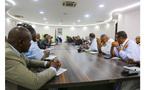Le Premier ministre préside la réunion consultative pour préparer la deuxième phase du programme d’urgence de développement de la ville de Nouakchott