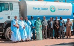 Taazour fait don de trois camions citernes et 140 réservoirs d’eau aux communes de Nouakchott nord