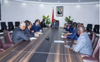 Le Premier ministre préside la réunion de la commission ministérielle chargée de la mise en œuvre du programme « Aoun » de soutien aux ménages à faibles revenus