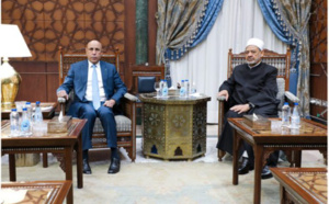 Le Président de la République le siège du Cheikh Al Azhar au Caire