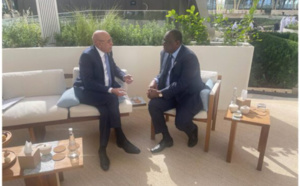 Le Président de la République s’entretient avec le président sénégalais