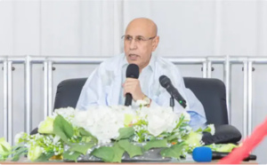 Le président Ghazouani regrette les coupures d’eau et d’électricité à Nouadhibou et promet la construction de la route