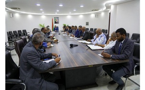 Le Premier ministre préside la réunion du Comité ministériel chargé de la classification des entreprises