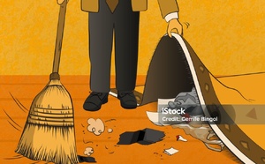 Annulation des contrats des prestataires de service dans le service public : le gouvernement se justifie