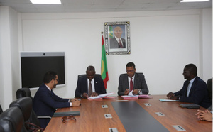 La Mauritanie et la FAO signent un programme de coopération technique pour lutter contre le criquet pèlerin