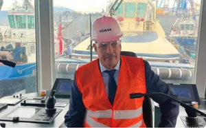 Le directeur général du PAN en Turquie pour la réception provisoire du nouveau remorqueur acquis auprès du chantier naval UZMAR