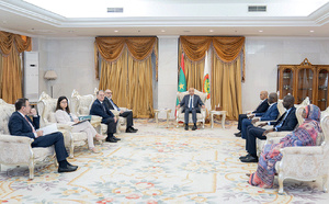 Le Président de la République reçoit une délégation de la République italienne