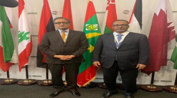 Le président de l'Union Nationale du Patronat Mauritanien informe les participants au sommet économique arabo-britannique des opportunités d'investissement en Mauritanie