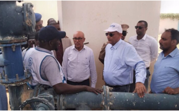 Le ministre de l’Hydraulique visite les installations d’approvisionnement en eau du Guidimakha