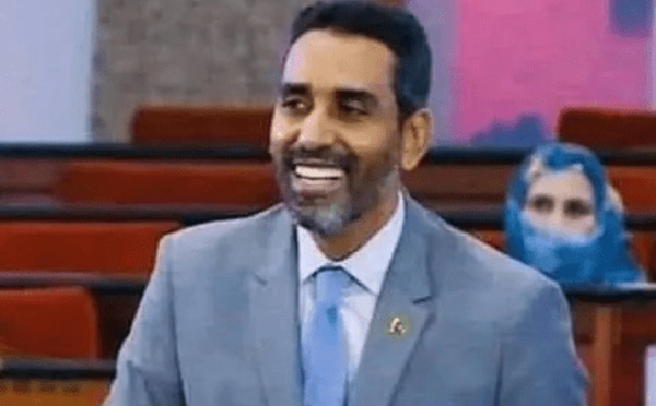 Le député ould Cheikh Mohamed Fadhel demande l’annulation de l’accord migratoire signé avec l’UE