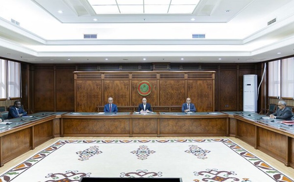 Le Président de la République supervise la prestation de serment du Président de l’Autorité Nationale de Lutte contre la Corruption