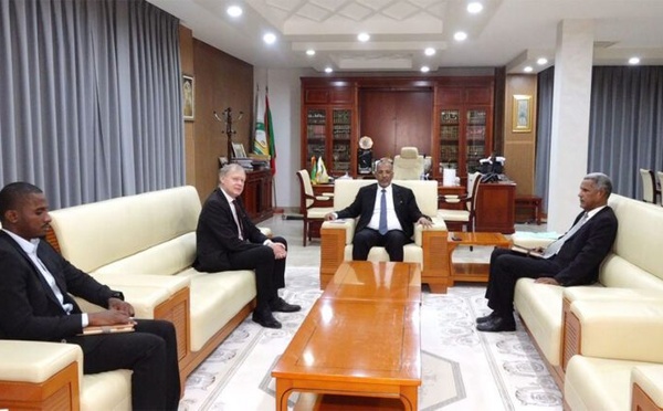 Le président de l’Union nationale du patronat de Mauritanie rencontre l’ambassadeur d’Allemagne accrédité en Mauritanie