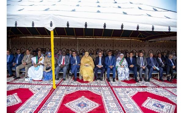 Le ministre de l’Intérieur supervise la livraison de nouveaux équipements d”assainissement à la société “Arma”