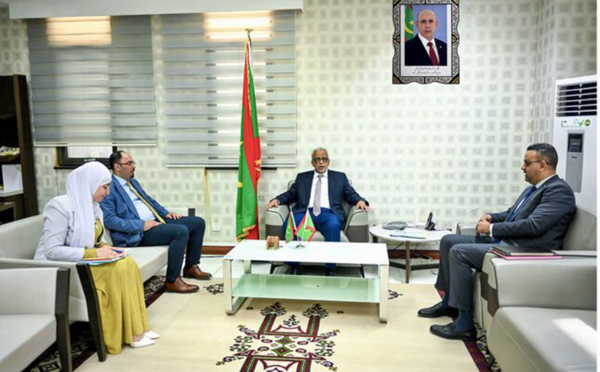 Le ministre des Affaires économiques reçoit l’ambassadeur algérien