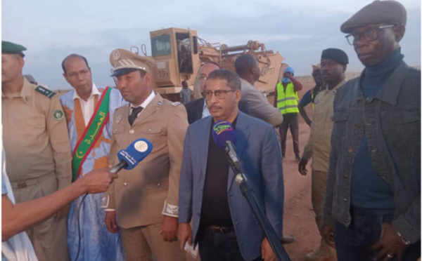 Le ministre de l’Équipement et des Transports inspecte les travaux au niveau de l’axe routier Monguel- Sawatta