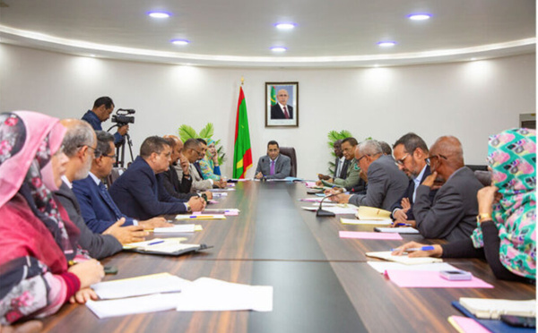 Le Premier ministre préside une réunion de la commission ministérielle chargée de l’opération Ramadan 2026