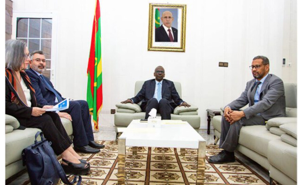 Le ministre des Finances, reçoit une mission du FMI