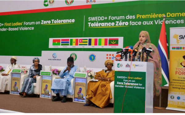 La ministre de l’Action Sociale représente la Première Dame à la réunion des Premières Dames à Banjul