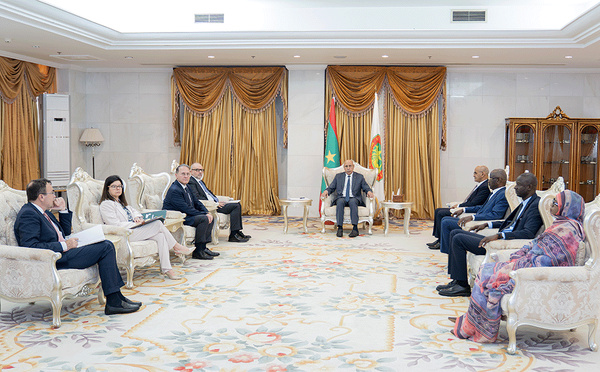 Le Président de la République reçoit une délégation de la République italienne